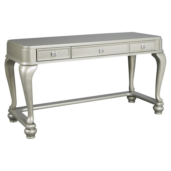 Signature Design by Ashley 3-Drawer Vanity Table B650-22 IMAGE 1