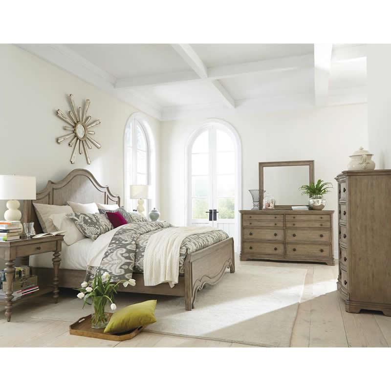 Riverside Furniture Corinne King Panel Bed 21580/21581/21572 IMAGE 5