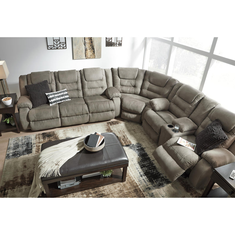 Signature Design by Ashley McCade Reclining Fabric 3 pc Sectional 1010488/1010477/1010494 IMAGE 4