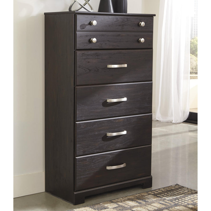 Signature Design by Ashley Reylow 5-Drawer Chest B555-46 IMAGE 2