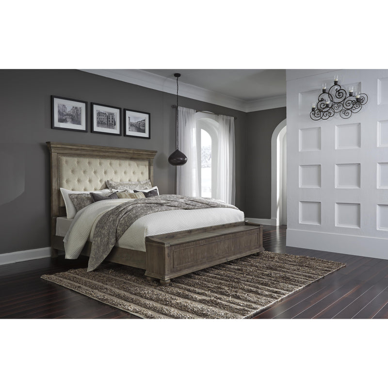 Millennium Johnelle Queen Upholstered Panel Bed with Storage B776-157/B776-54S/B776-96 IMAGE 4