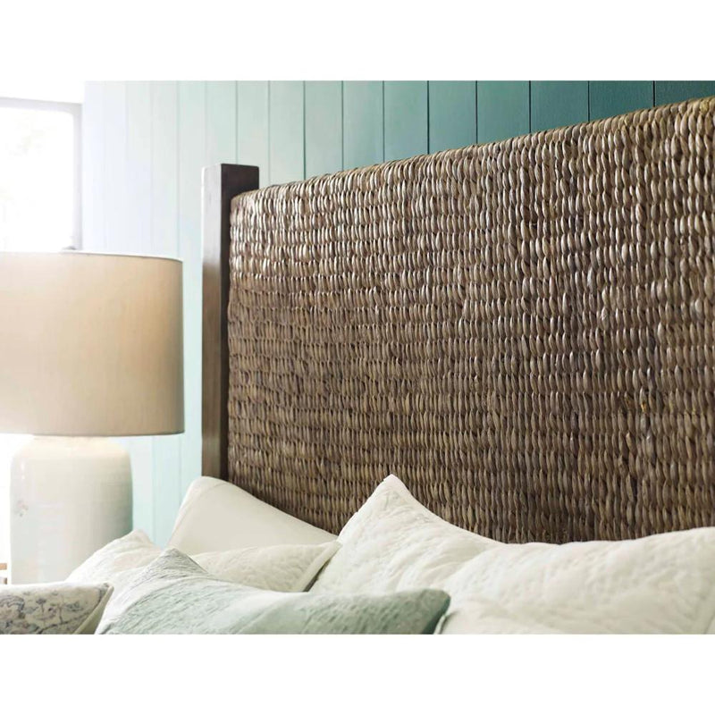 Bassett Island House Queen Panel Bed 2707-K159 IMAGE 3