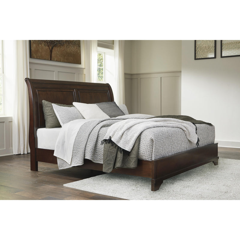 Signature Design by Ashley Brookbauer Queen Sleigh Bed B767-77/B767-74 IMAGE 5